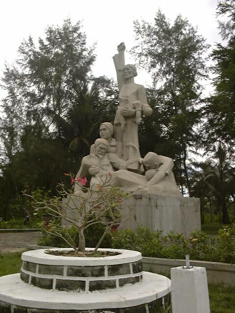 along the way we visited the memorial at Son My, better know to Americans as My Lai, site of the infamous massacre