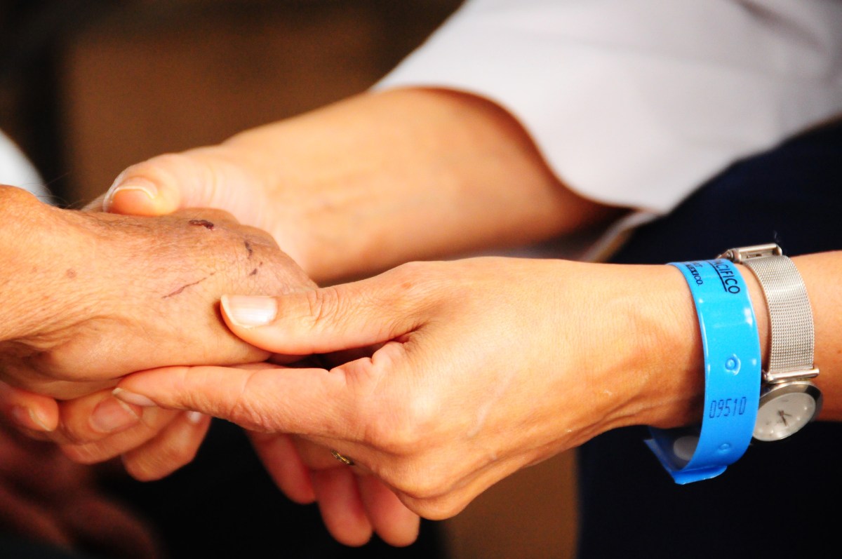 Voluntourism – Helpful Aid Or Just A Warm&nbsp;Fuzzie?